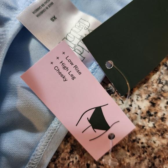 Wild Fable XS Bikini Bottom - Picture 3 of 4